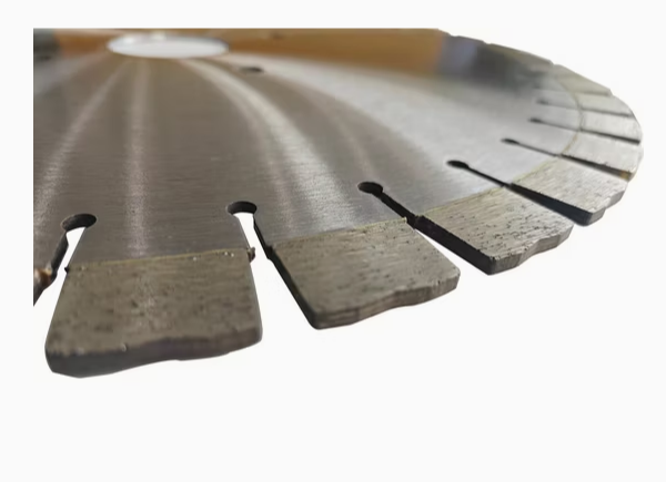 350mm 400mm Silent Silver Brazed Diamond Saw Blade for Cutting Concrete Granite 350mm 400mm Silent Silver Brazed Diamond Saw Blade for Cutting Concrete Granite